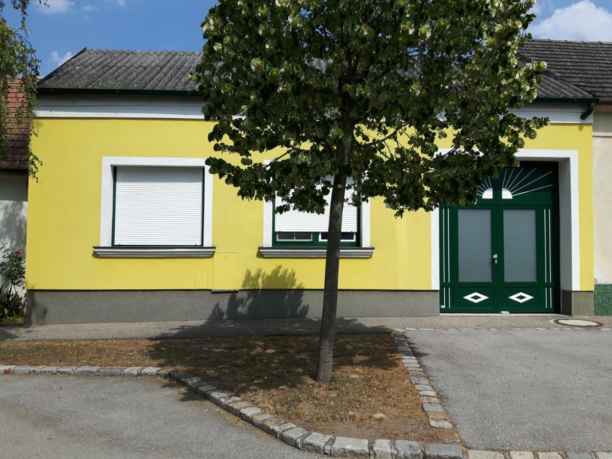 Ferienhaus Resi Illmitz Exteriör bild